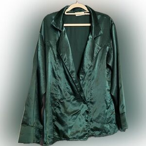 Vintage Victoria's Secret Emerald Satin Single Button Top